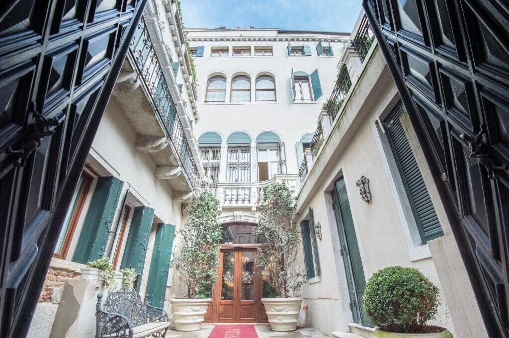 Ai Cavalieri Di Venezia 4* фотосуреті