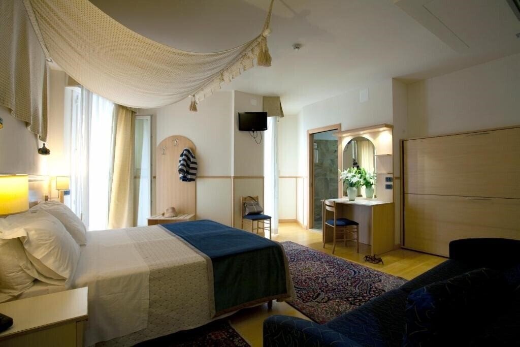 Фото Vidi Miramare & Delfino 4*