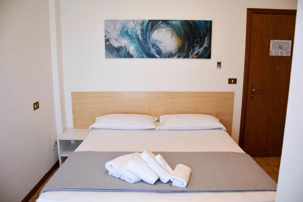 Umberto 3* суреті