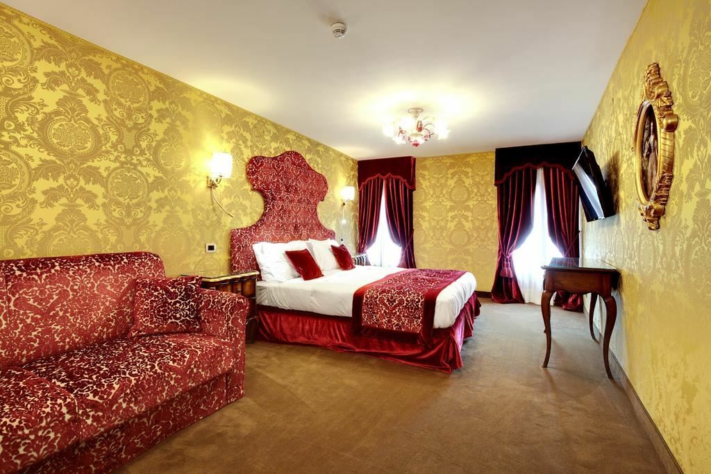 Hotel Casanova 3* фотосуреті