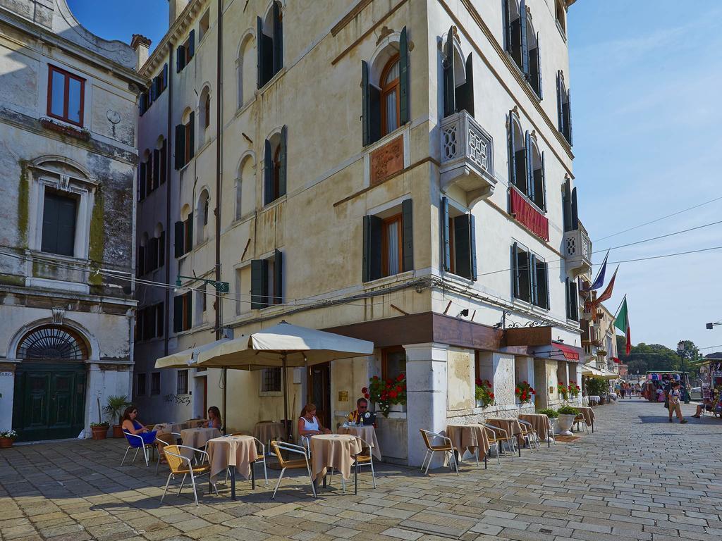 Antiche Figure 3* қонақ үйі