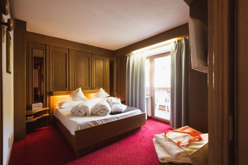 Hotel Catinaccio 3* суреті