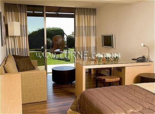 Daniel Herzlia 5* суреті