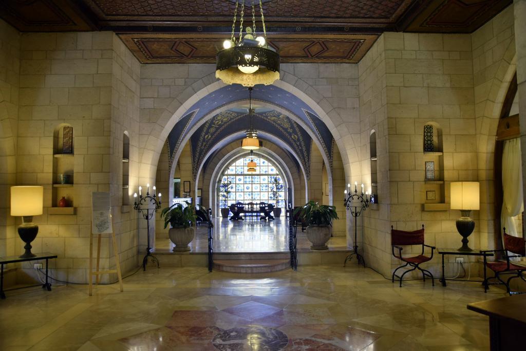 Фото Ymca Three Arches Hotel 3*