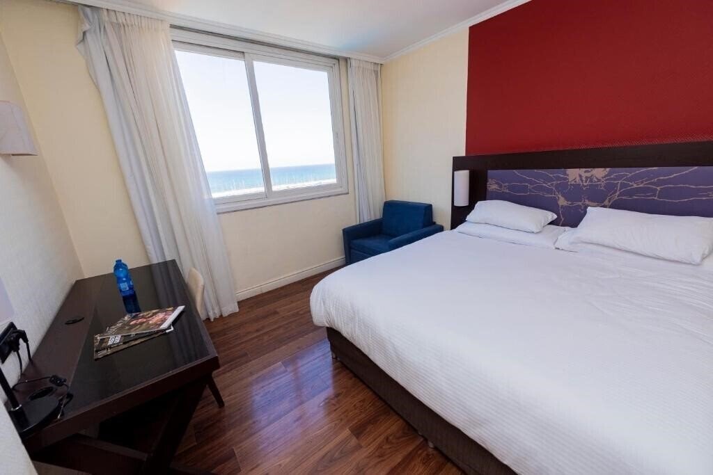 Leonardo Basel 4* фотосуреті