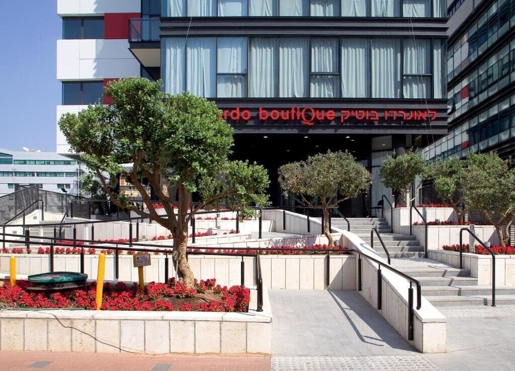 Отель Leonardo Boutiqe 4*