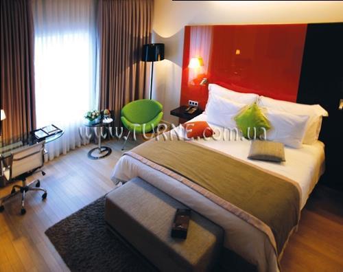 Crowne Plaza City Centre 5* суреті