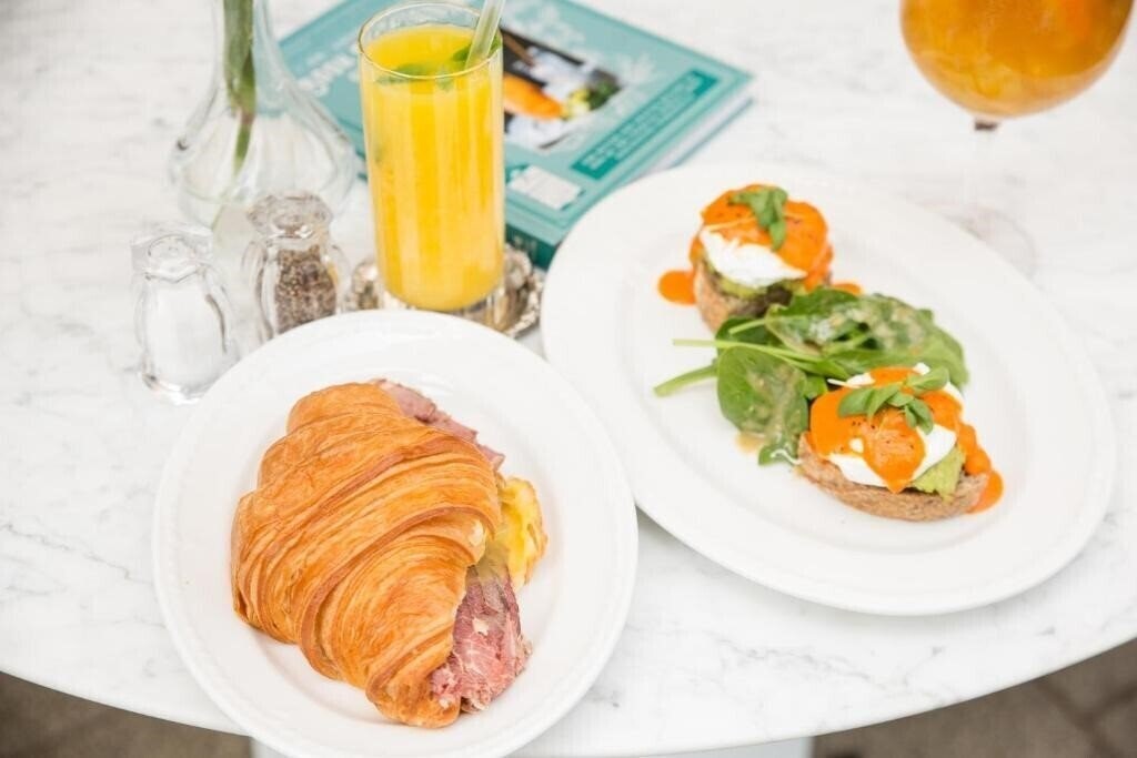 Cucu Hotel 4* суреті