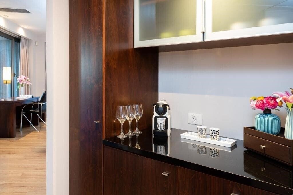 Фотография Leonardo City Towerl Tel Aviv 5*