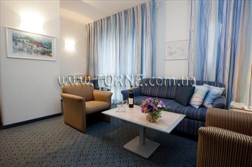 Фото Best Western Regency Suites 4*