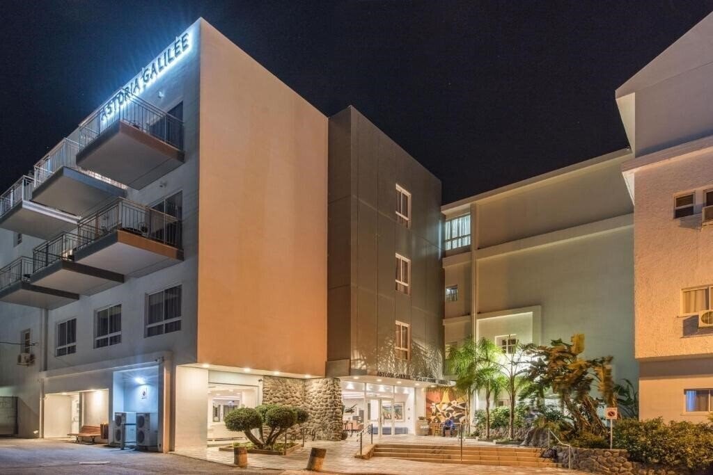 Astoria Galilee 3* фотосуреті