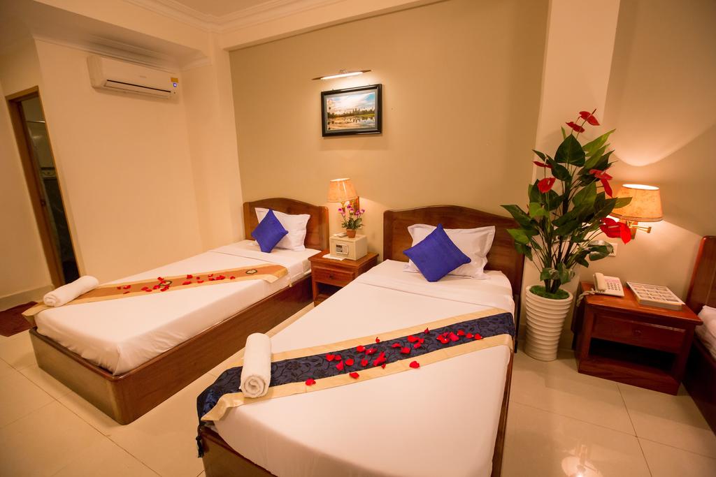 Изображение Hang Neak Hotel 3*