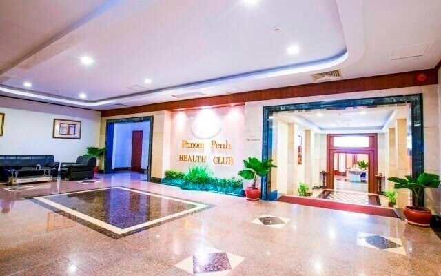 Фотография Casa Hotel Phnom Penh (ex. Phnom Penh Hotel) 4*