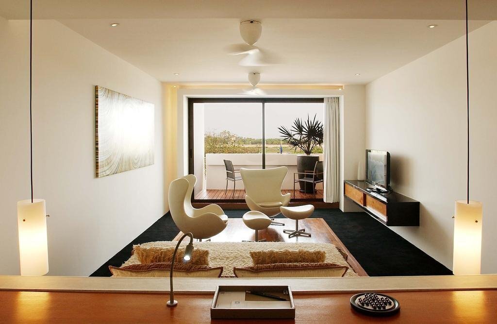 Отель The Quay 4*