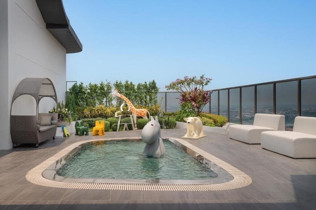 Изображение The Peninsula Phnom Penh 4*