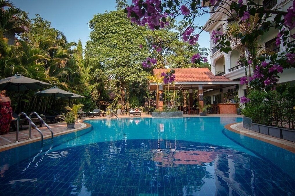 Отель Silk D' Angkor Boutique Hotel 3*