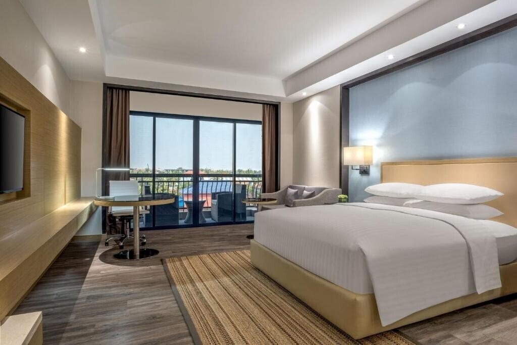 Courtyard By Marriott Siem Reap 5* суреті