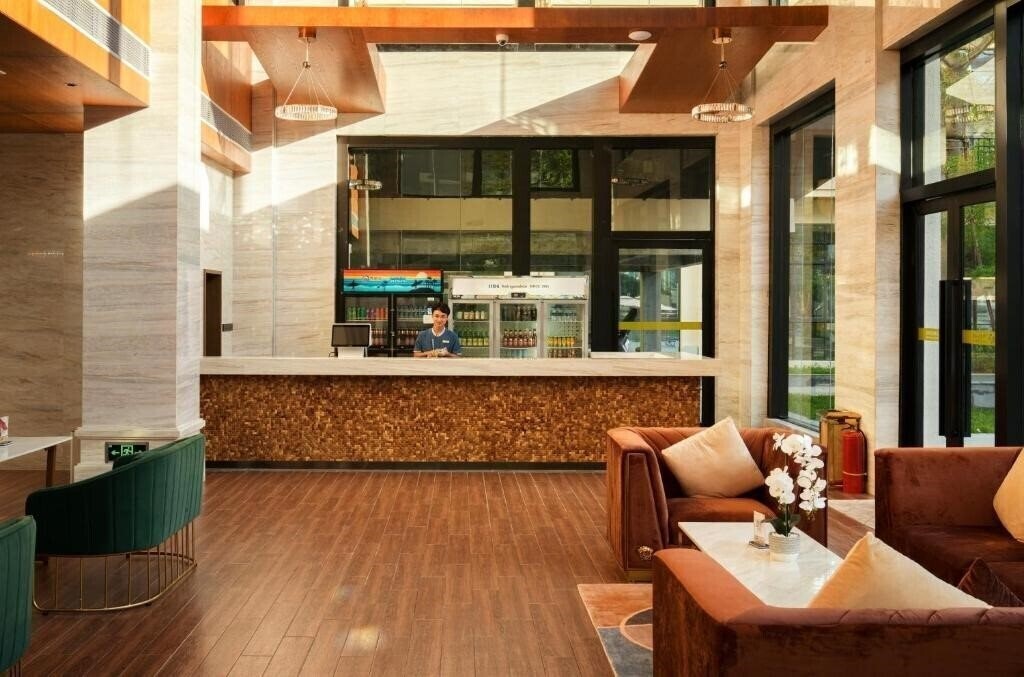 Donghu Resort 4* суреті