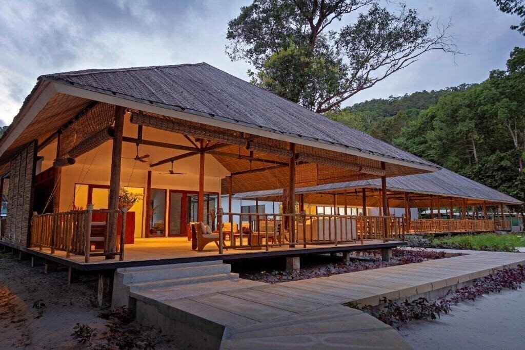 Картинка Island Center Point 4*