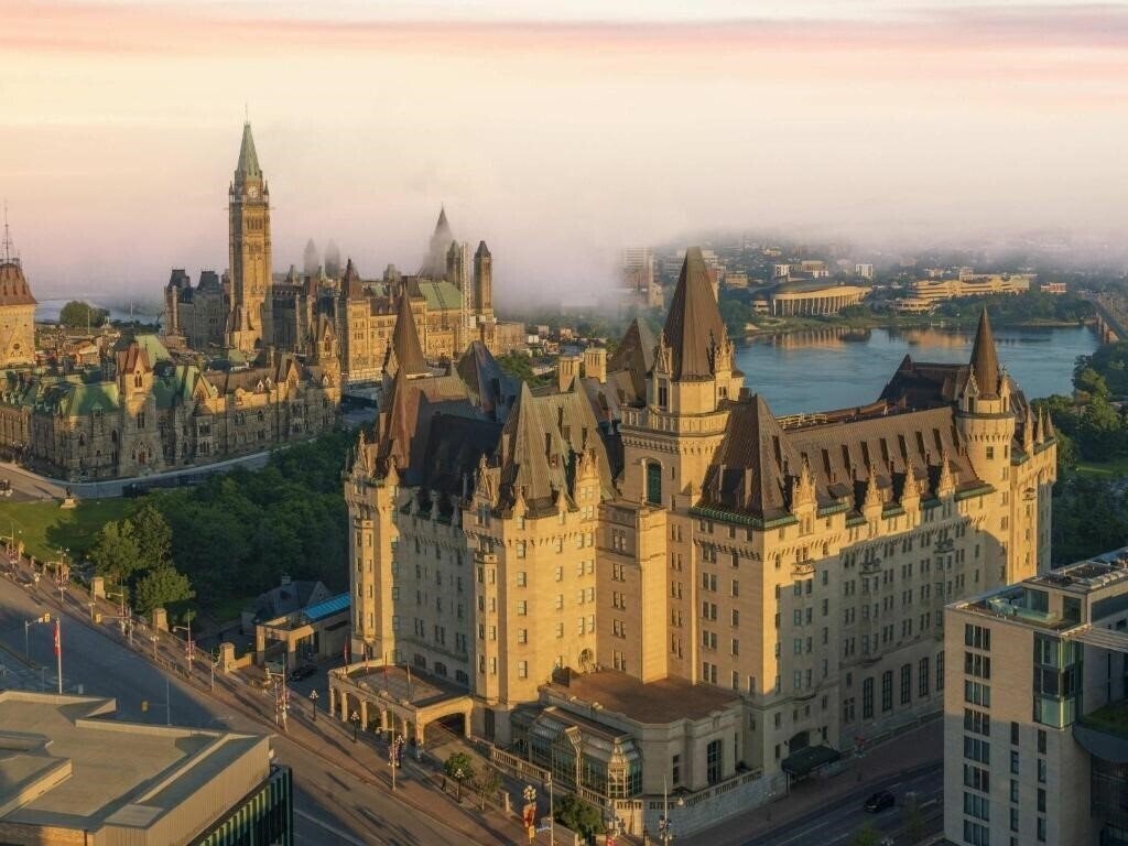 Фотография Fairmont Chateau Laurier 4*