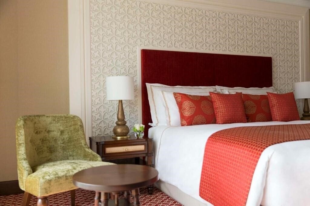Фото Al Najada Hotel By Tivoli 5*