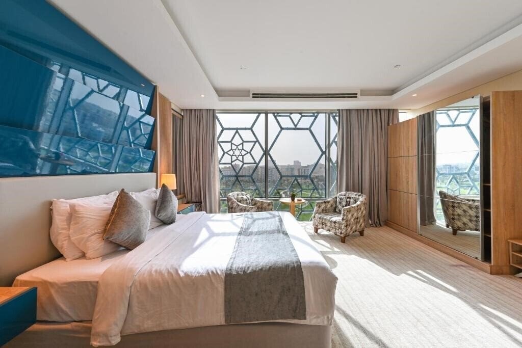 Al Mansour Suites Hotel 4* қонақ үйі