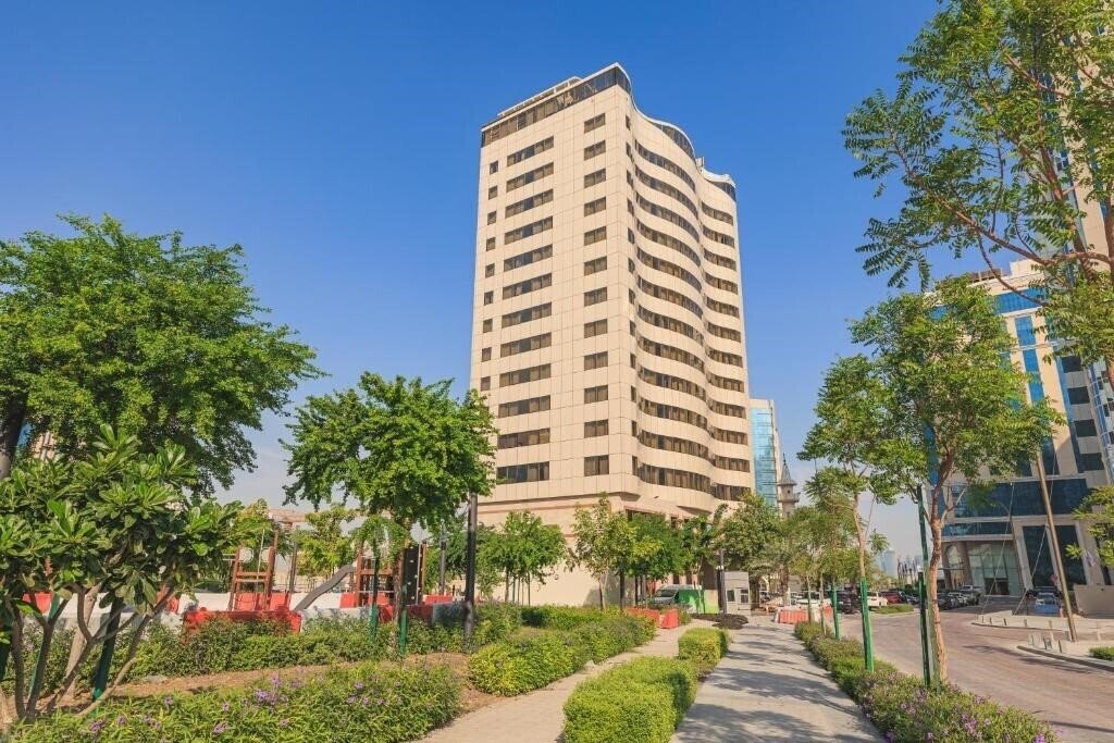 The Royal Riviera 4* қонақ үйі