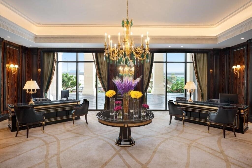Фото The Plaza Doha, LXR Hotels & Resorts 5*