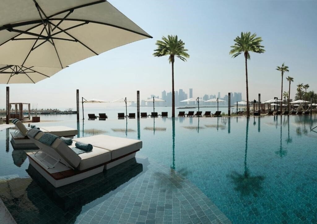 Intercontinental Doha Beach & Spa, An Ihg Hotel 5* суреті
