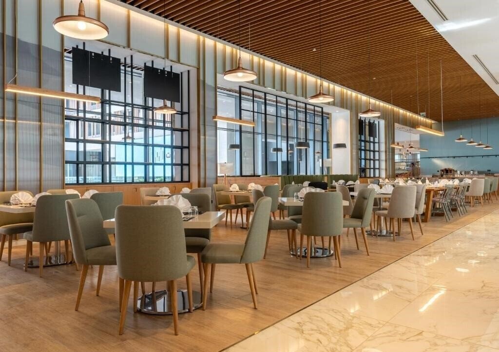 Фотография West Walk Retaj Hotel 4*