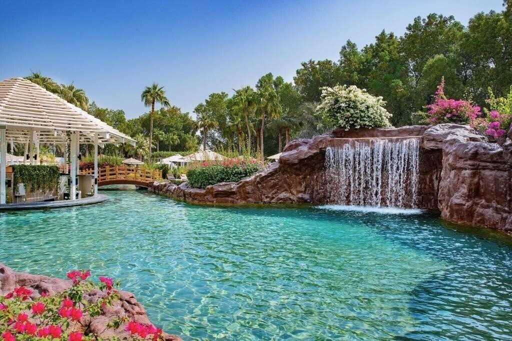 The Ritz-Carlton Doha 5* қонақ үйі