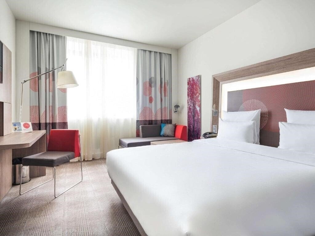 Novotel Almaty City Center 4* суреті