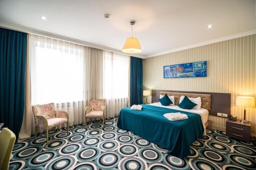 Фото Mildom Premium Hotel 3*