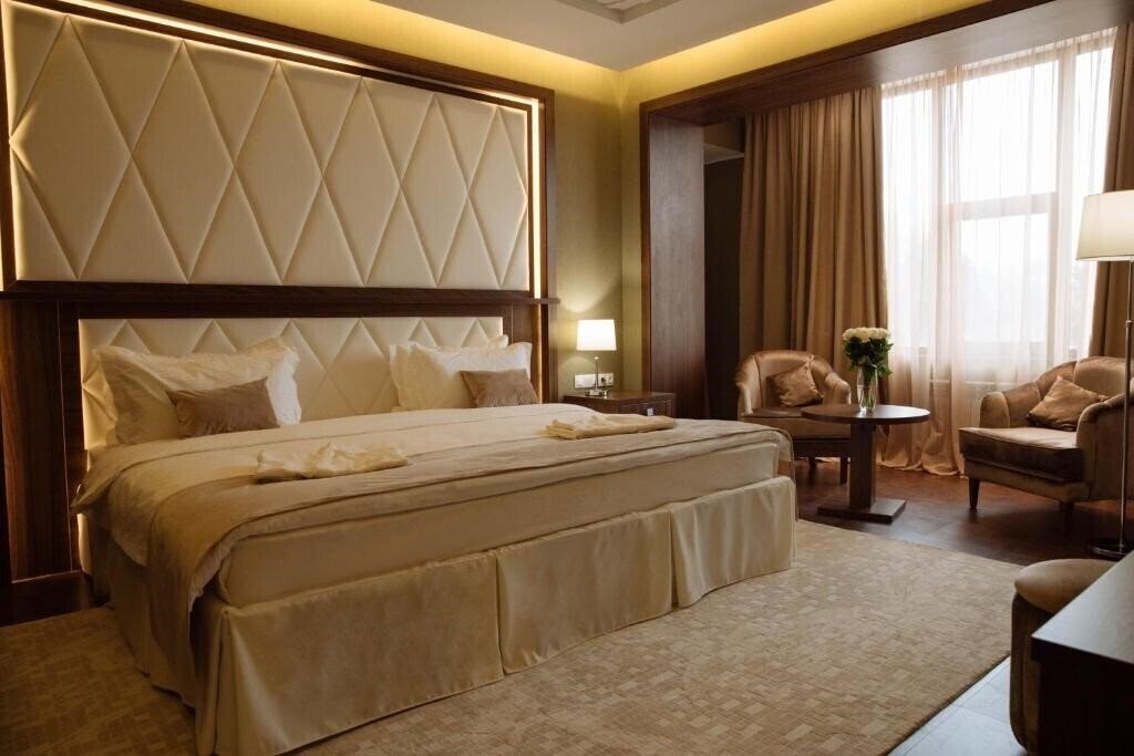 Отель Garden Park Inn Garden Deluxe Ggi + 3*