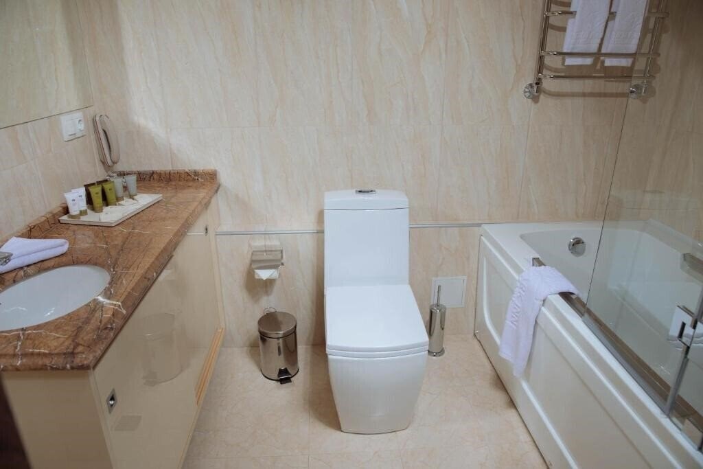 Фото Garden Park Inn Garden Deluxe Ggi + 3*