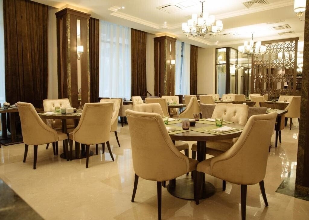 Изображение Garden Park Inn Garden Deluxe Ggi + 3*