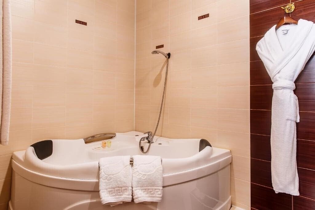 Tengri Hotel 3* фотосуреті