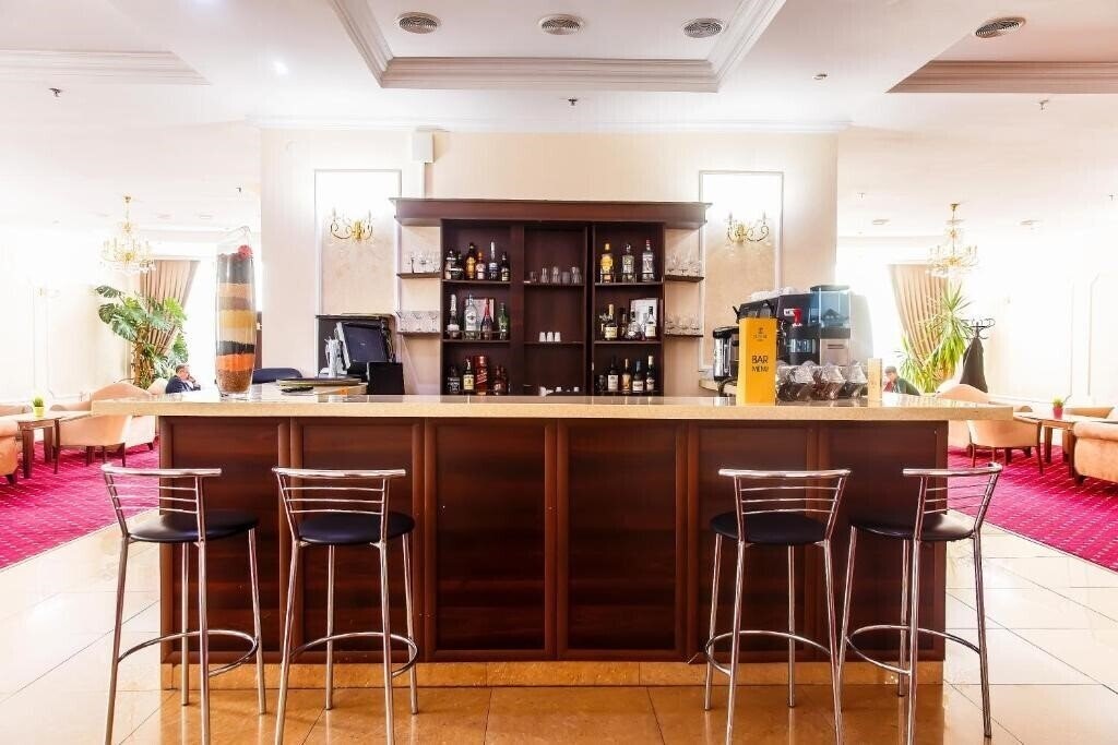 Tengri Hotel 3* суреті