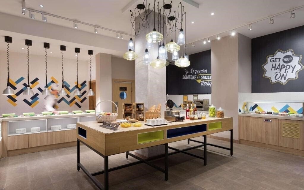 Изображение Hampton By Hilton Astana Triumphal Arch 3*