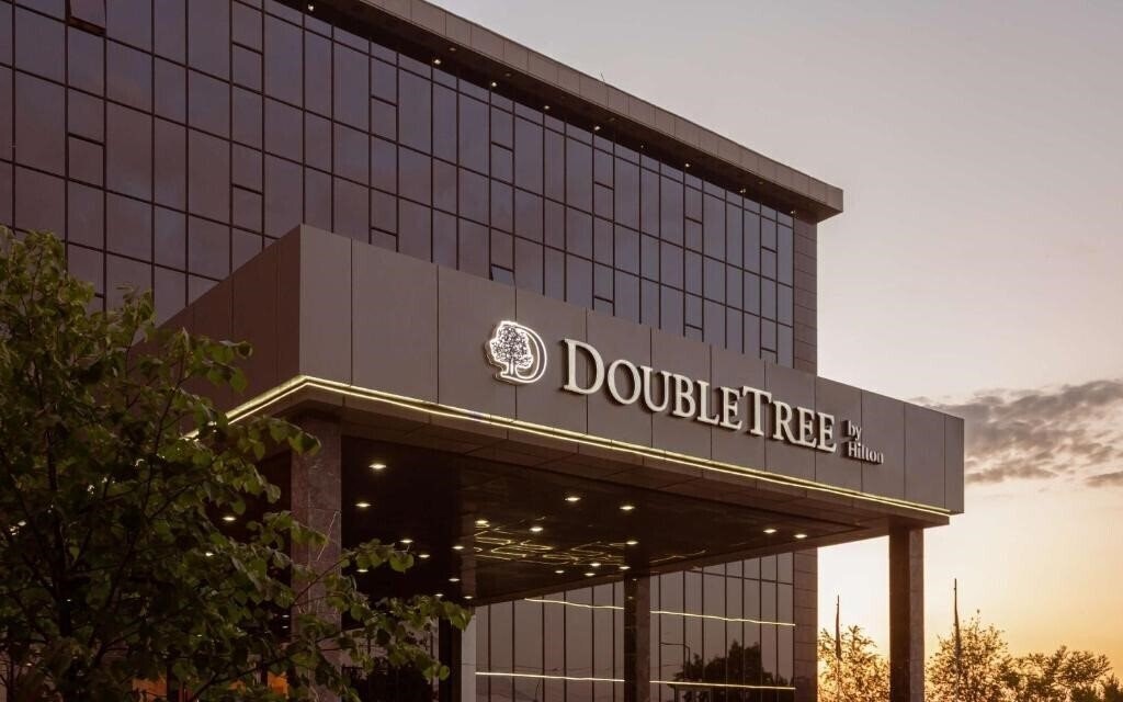 Отель Doubletree by Hilton Shymkent 4*
