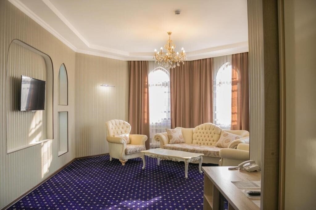 Изображение Khanaka Hotel Turkistan 4*