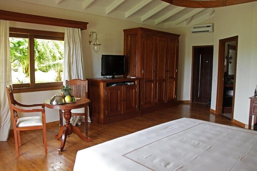 Ocean Beach Resort & Spa 5* суреті