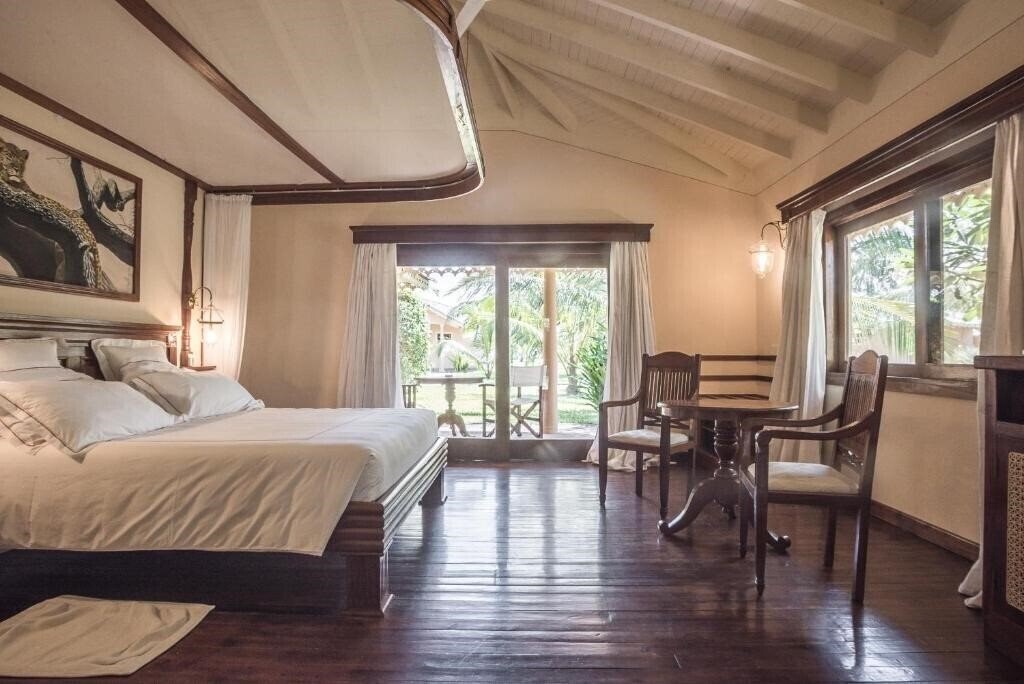 Ocean Beach Resort & Spa 5* суреті