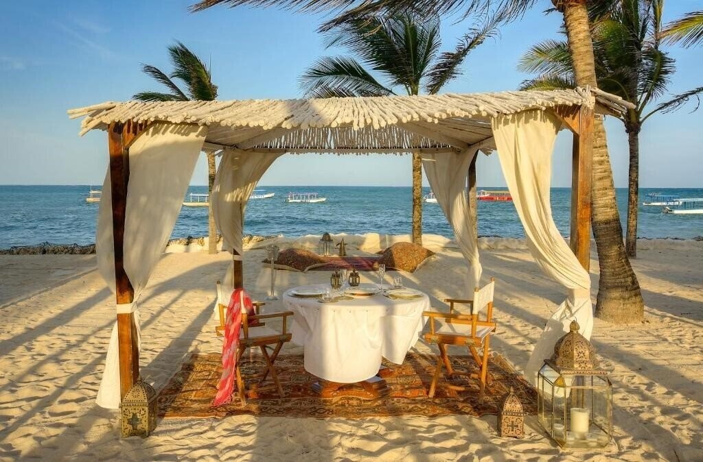 Billionaire Resort & Retreat 5* суреті