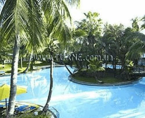 Отель Whitesands 4*