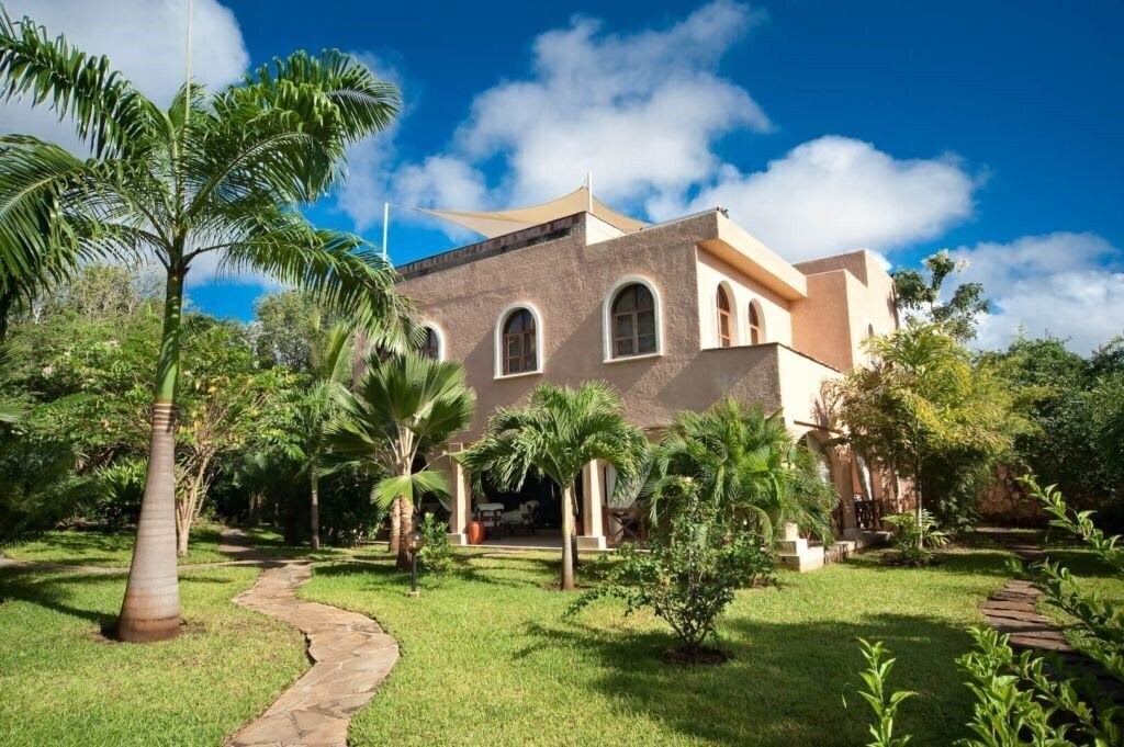 Отель Almanara Resort 5*