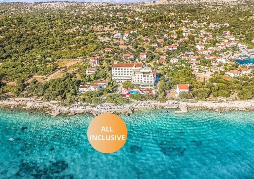 Отель La Luna Hotel 4*