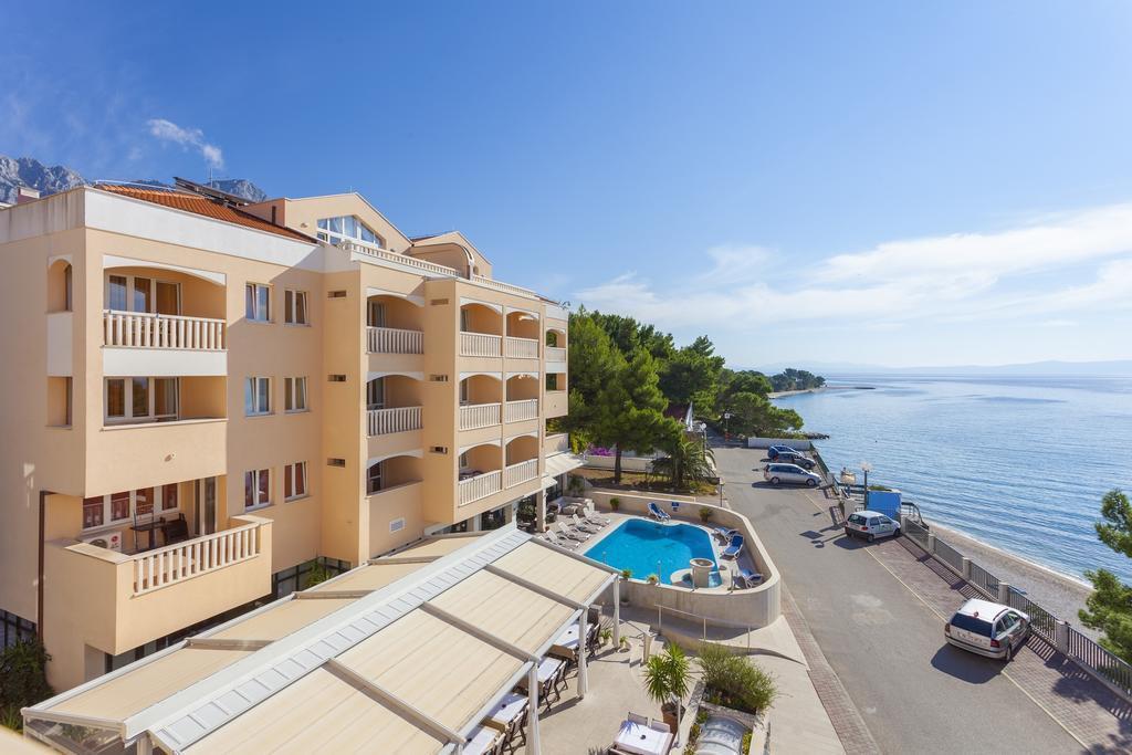 Aparthotel Milenij Baska Voda 4* қонақ үйі