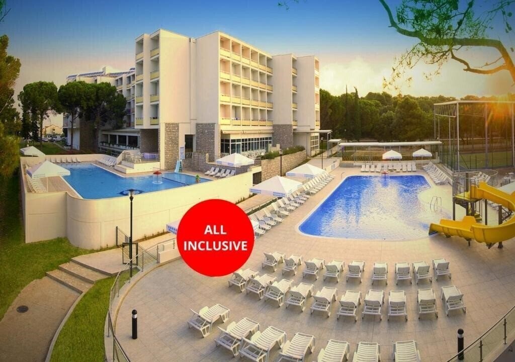 Фото Hotel Adria 3*