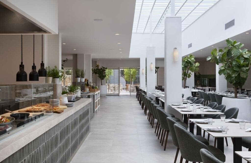 Bluesun Hotel Marina 4* фотосуреті